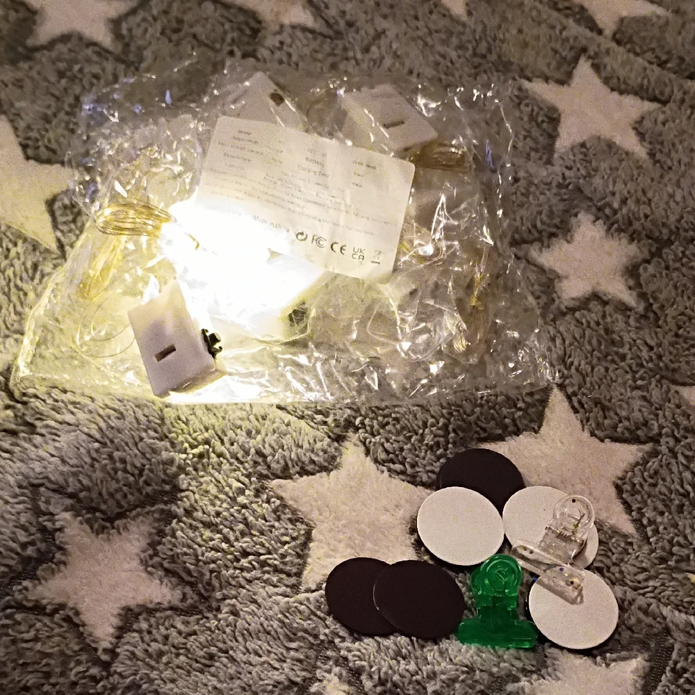 LED String Lights with Clips And Magnets